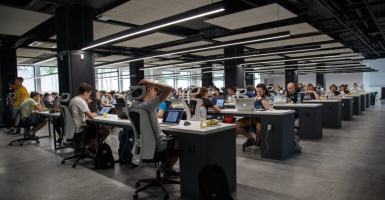 alex-kotliarskyi-QBpZGqEMsKg-unsplash-1